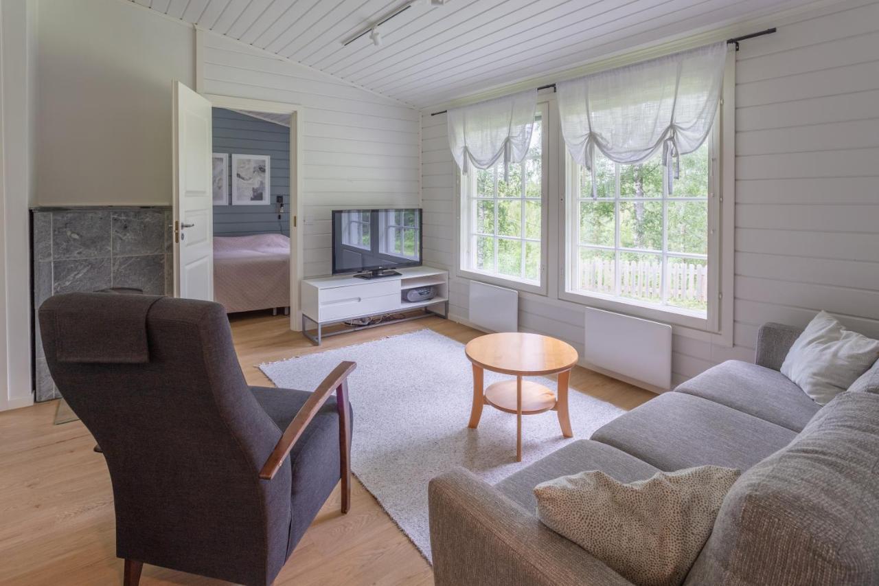 Lomaperkkioe Cottages Kajaani Eksteriør billede